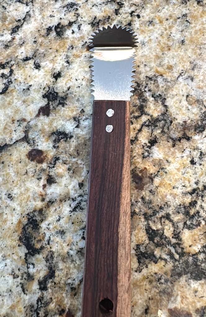 Coconut Scraper